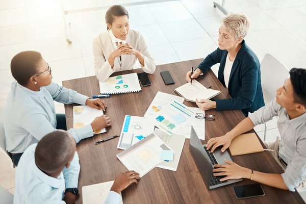 Quelles stratégies de marketing par courriel sont les plus efficaces pour les petites entreprises de services juridiques ?